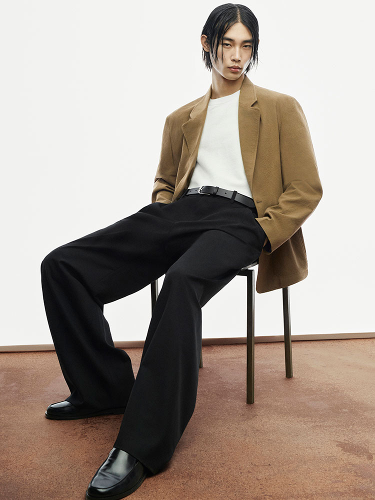 プリーツウールワイドレッグパンツ